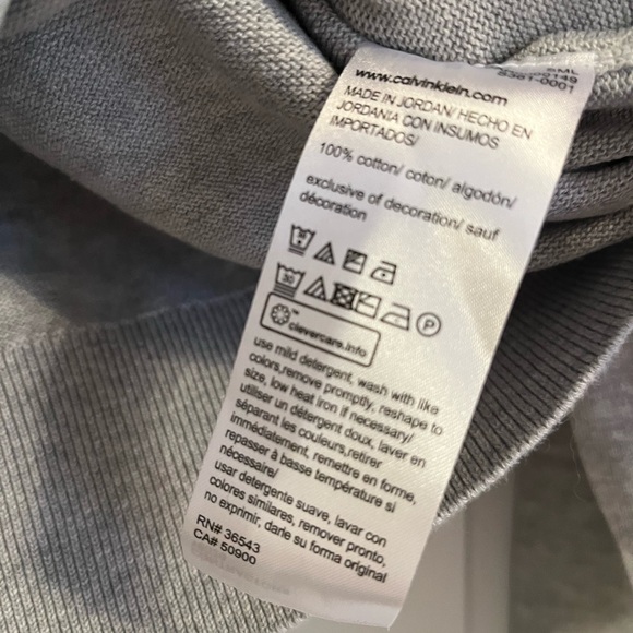 NWT! Calvin Klein v-neck lightweight sweater grey size USM - Picture 2 of 6